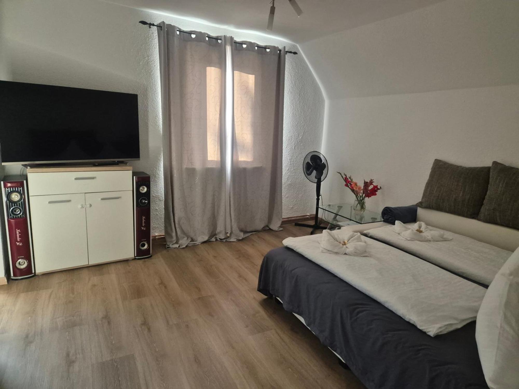 Wohnung Mit Terrasse Herbolzheim Exterior foto